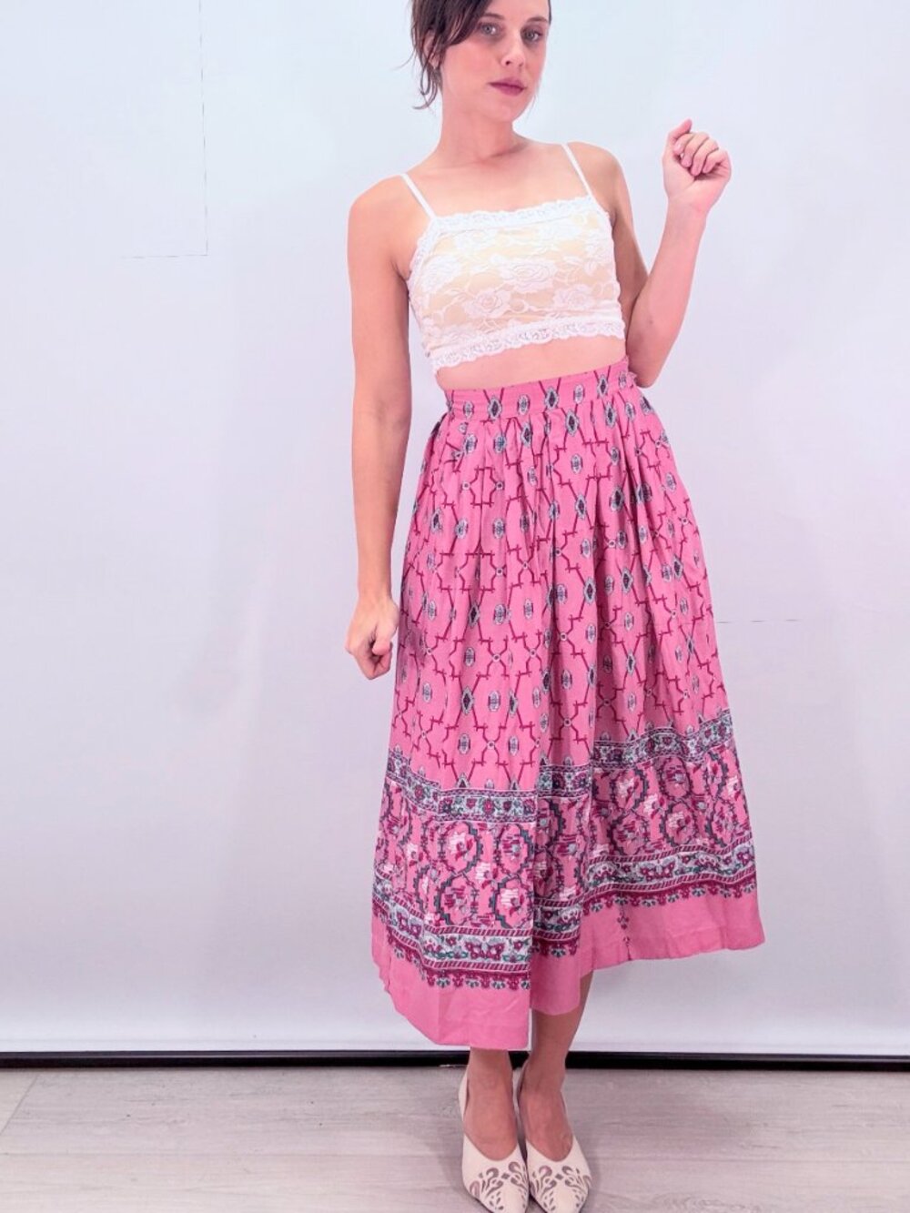 80s Vintage Pink Floral High Waisted Skirt w/ Pockets
